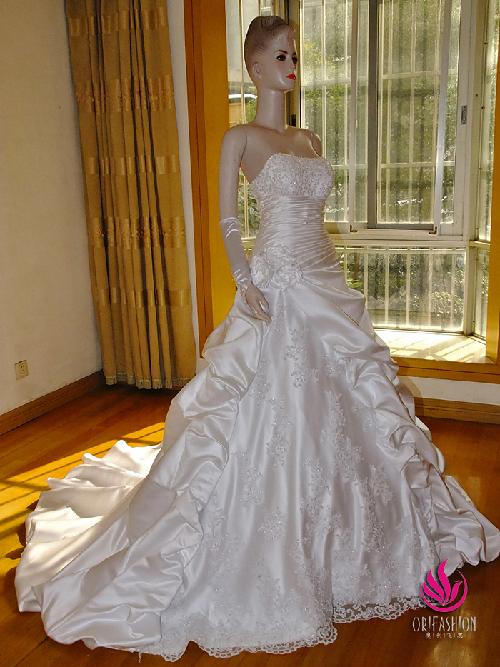 Orifashion Handmade Romantic Wedding Dress RC119